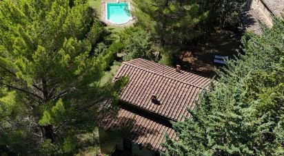 Casa indipendente / Villa 12 locali di 485 m² in Assisi (06081)