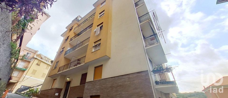 Three-room apartment of 100 m² in Mele (16010)