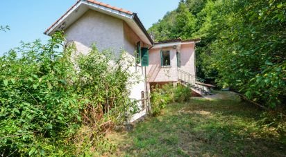 Casa indipendente / Villa 8 locali di 150 m² in Dego (17058)