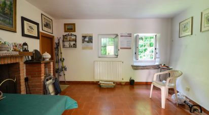 Casa indipendente / Villa 8 locali di 150 m² in Dego (17058)