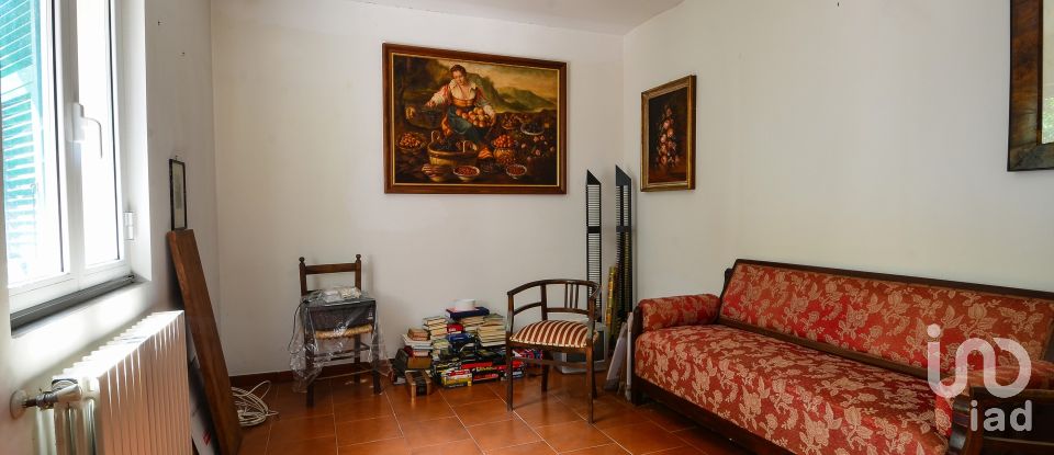 Casa indipendente / Villa 8 locali di 150 m² in Dego (17058)