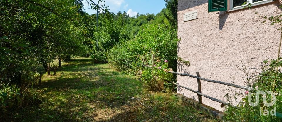 Casa indipendente / Villa 8 locali di 150 m² in Dego (17058)