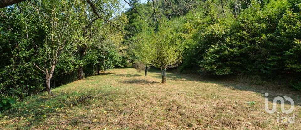 Casa indipendente / Villa 8 locali di 150 m² in Dego (17058)