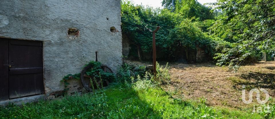 Casa indipendente / Villa 8 locali di 150 m² in Dego (17058)