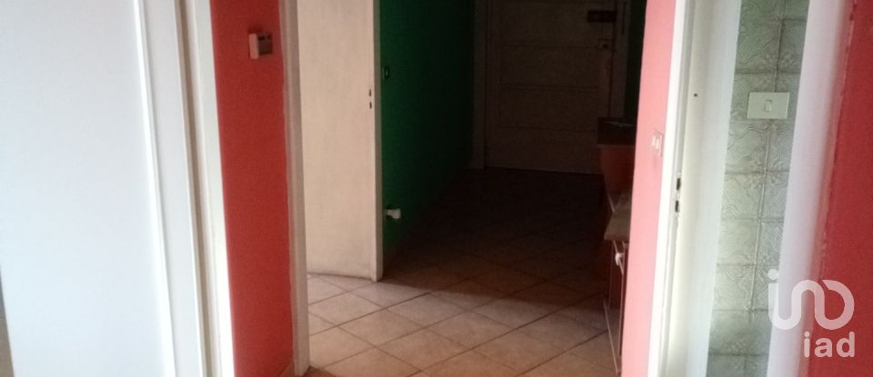 Four-room apartment of 93 m² in Valenza (15048)