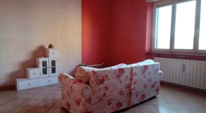 Quadrilocale di 93 m² a Valenza (15048)