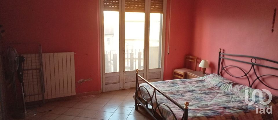 Four-room apartment of 93 m² in Valenza (15048)