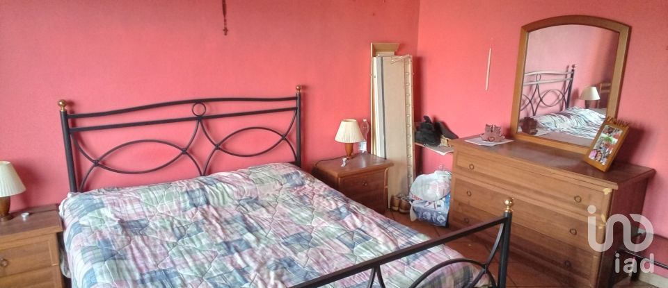 Four-room apartment of 93 m² in Valenza (15048)