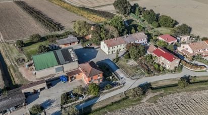 Casa indipendente / Villa 7 locali di 280 m² in Copparo (44034)