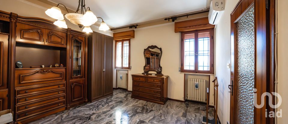 House 7 rooms of 280 m² in Copparo (44034)