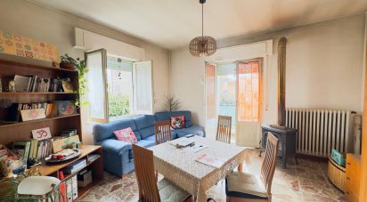 Farm 5 rooms of 1 m² in Nereto (64015)