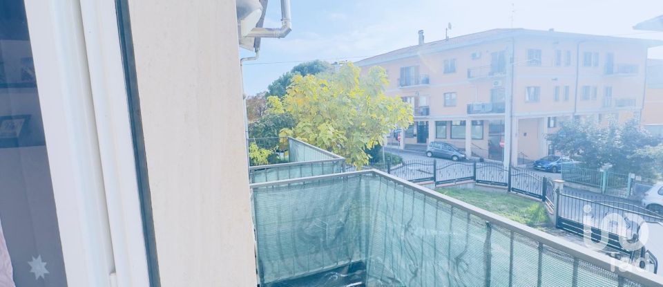 Casale 5 locali di 1 m² in Nereto (64015)
