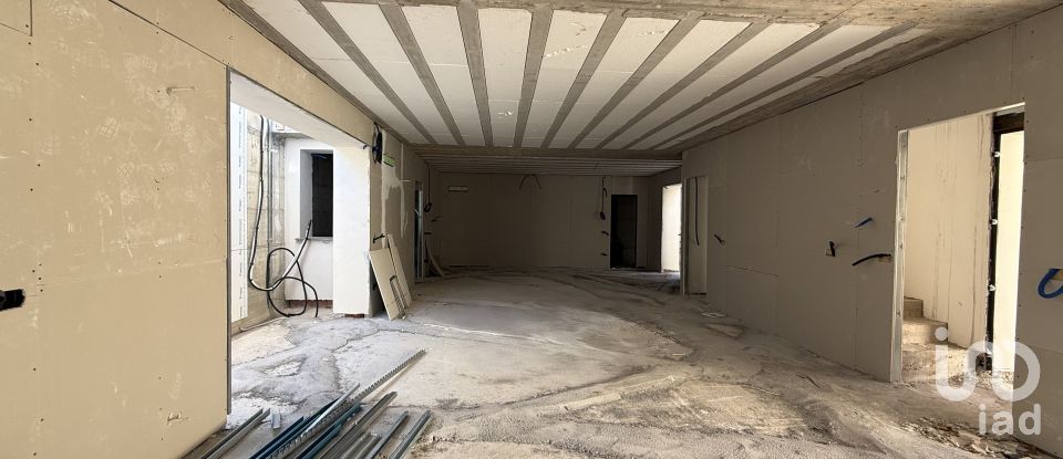 Farm 10 rooms of 307 m² in Palermo (90147)