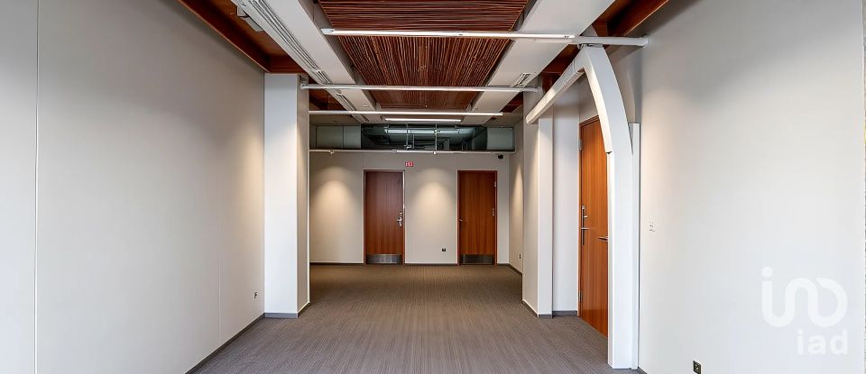 Shop / premises commercial of 101 m² in Palermo (90143)