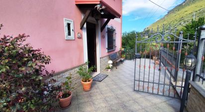 Villa a schiera 6 locali di 154 m² in Scalea (87029)