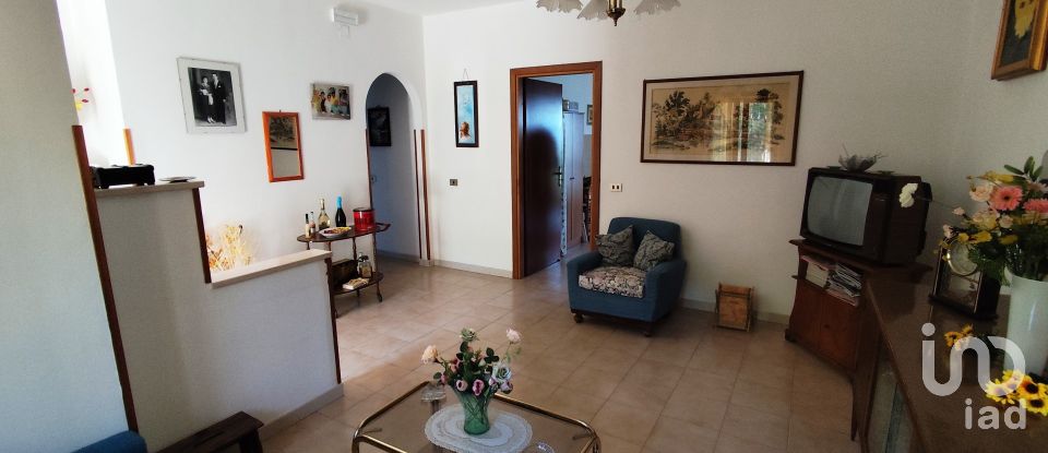 Villa a schiera 6 locali di 154 m² in Scalea (87029)