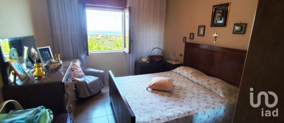 Villa a schiera 6 locali di 154 m² in Scalea (87029)