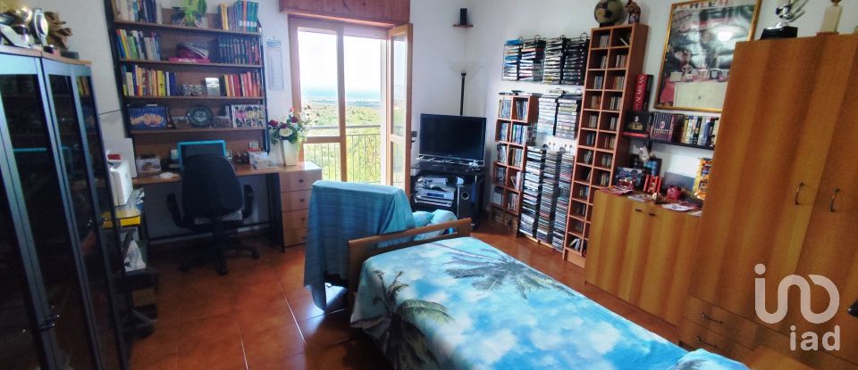 Villa a schiera 6 locali di 154 m² in Scalea (87029)