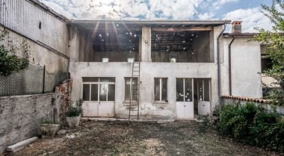 Casa di paese 6 locali di 180 m² in Castiglione delle Stiviere (46043)