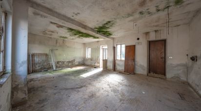 Casa di paese 6 locali di 180 m² in Castiglione delle Stiviere (46043)