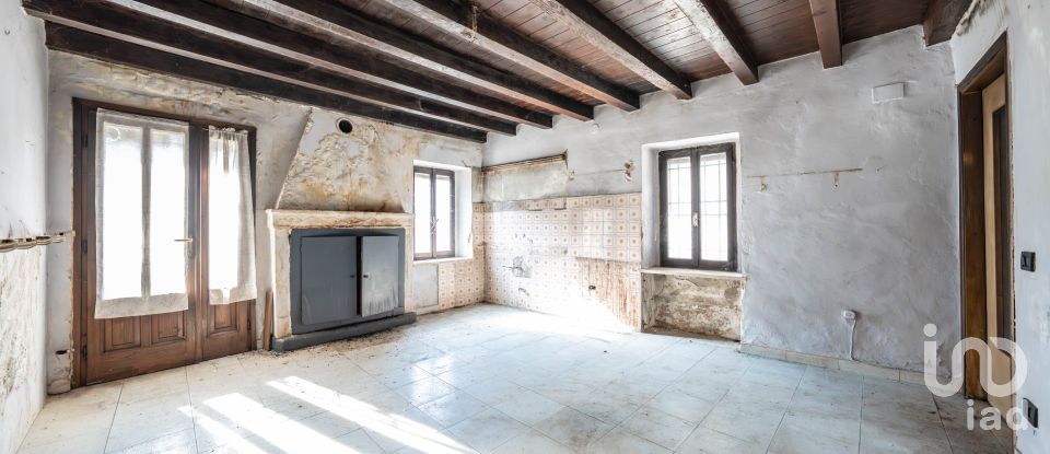 Casa di paese 6 locali di 180 m² in Castiglione delle Stiviere (46043)