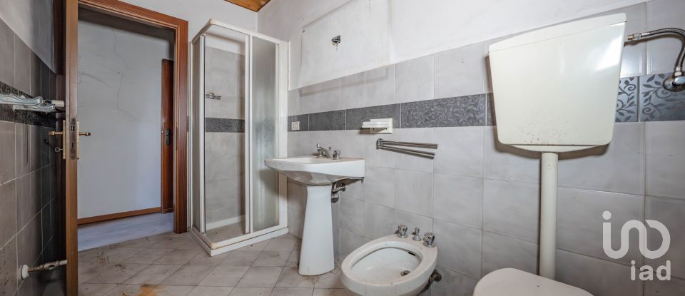 Casa di paese 6 locali di 180 m² in Castiglione delle Stiviere (46043)