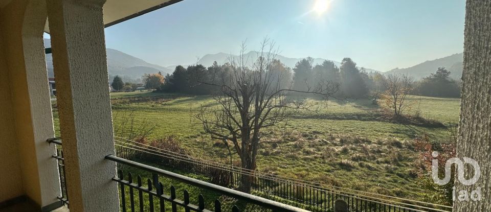 Quadrilocale di 65 m² a Bardineto (17057)