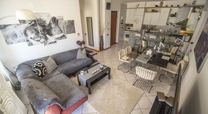 Appartamento 6 locali di 90 m² a Genova (16126)