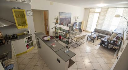 Appartamento 6 locali di 90 m² a Genova (16126)