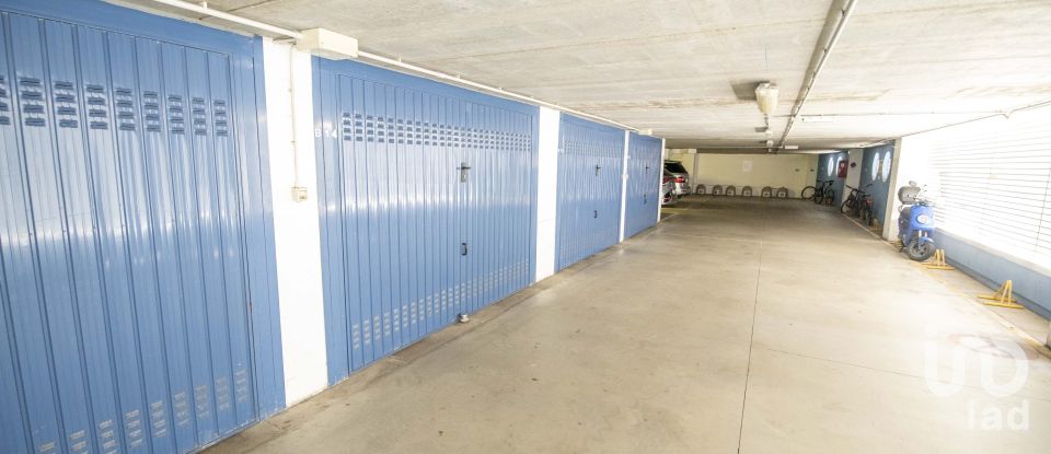 Appartamento 6 locali di 90 m² a Genova (16126)