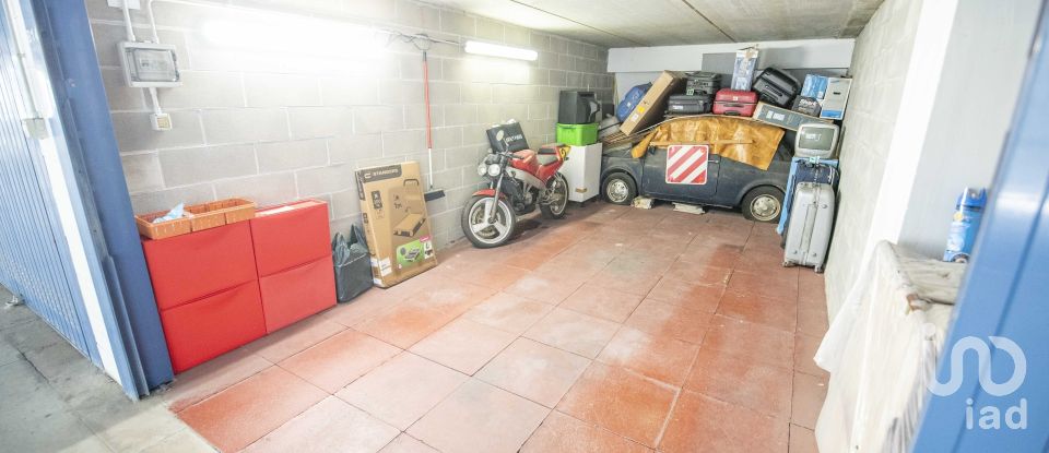 Appartamento 6 locali di 90 m² a Genova (16126)