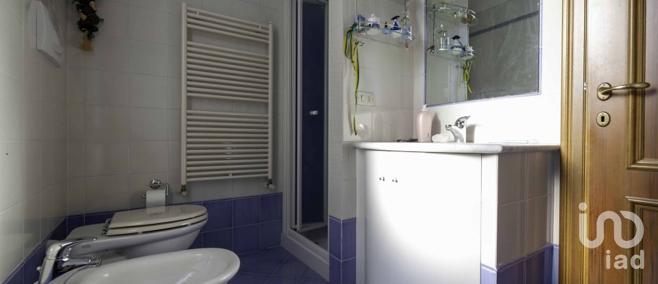 Appartamento 5 locali di 117 m² a Castelnuovo Berardenga (53019)