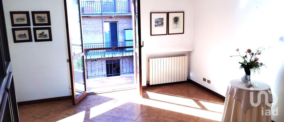 Appartamento 5 locali di 117 m² a Castelnuovo Berardenga (53019)