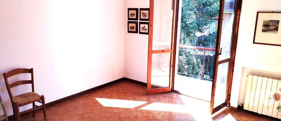 Appartamento 5 locali di 117 m² a Castelnuovo Berardenga (53019)