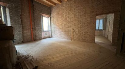 Four-room apartment of 150 m² in Finale Emilia (41035)