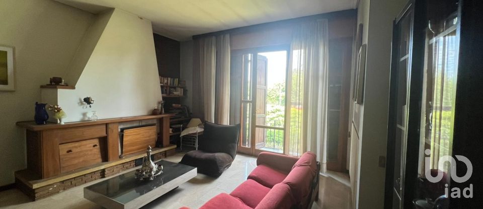 Casa indipendente / Villa 5 locali di 250 m² in Poggio Rusco (46025)