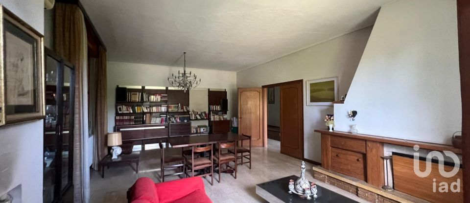 Casa indipendente / Villa 5 locali di 250 m² in Poggio Rusco (46025)