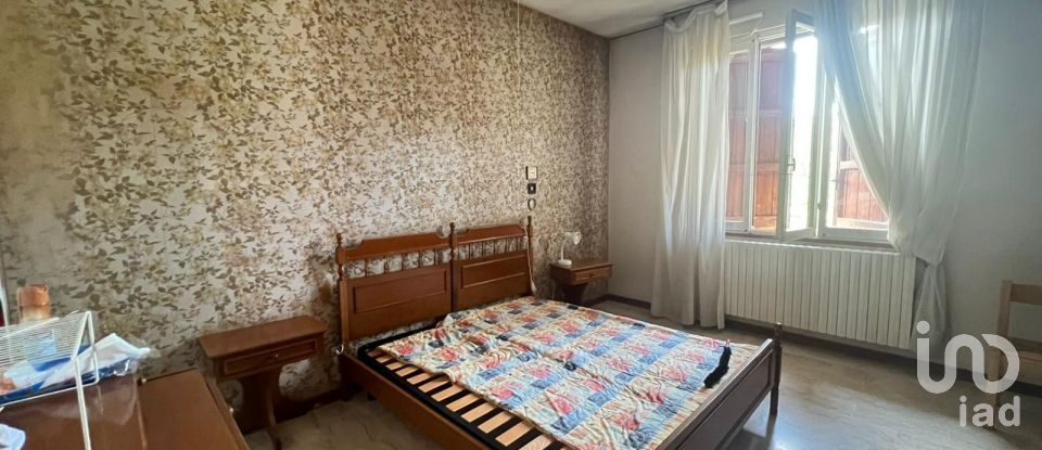 Casa indipendente / Villa 5 locali di 250 m² in Poggio Rusco (46025)