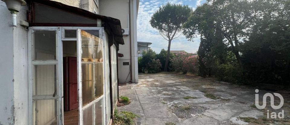 Casa indipendente / Villa 5 locali di 250 m² in Poggio Rusco (46025)