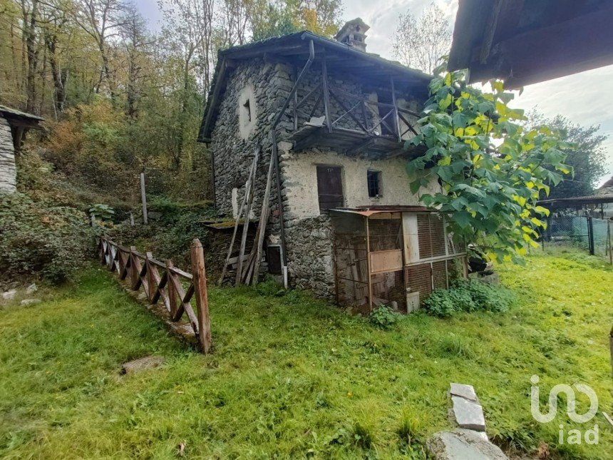 Village house 4 rooms of 130 m² in Cantoira (10070)