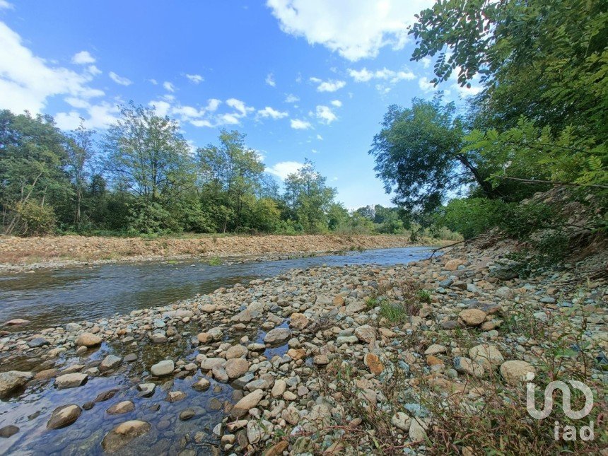 Land of 1,500 m² in La Cassa (10040)