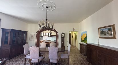 Apartment 8 rooms of 314 m² in Dicomano (50062)