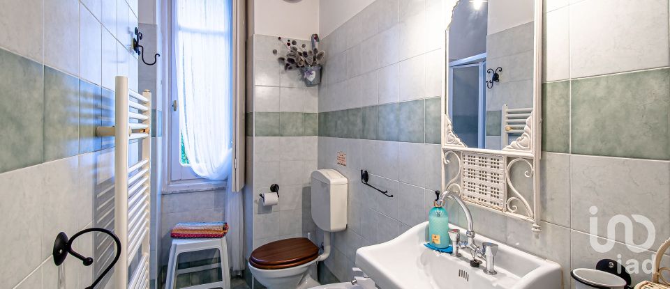 Attività locali di 250 m² in Torriglia (16029)