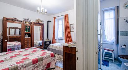 Attività locali di 250 m² in Torriglia (16029)