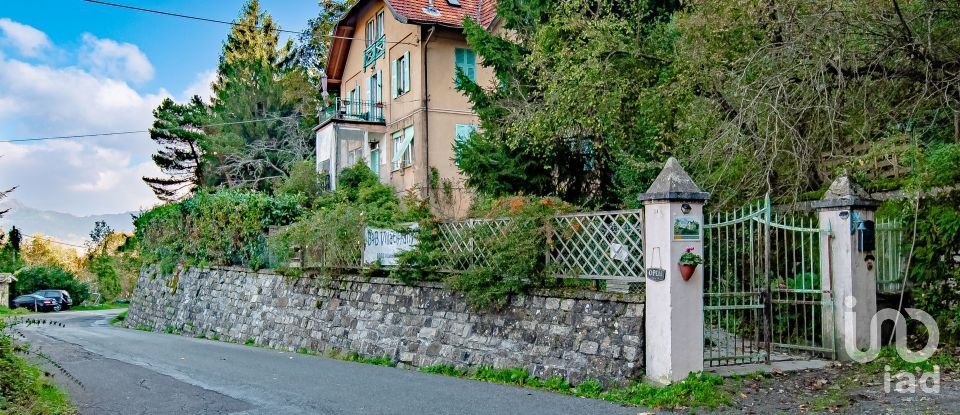 Attività locali di 250 m² in Torriglia (16029)