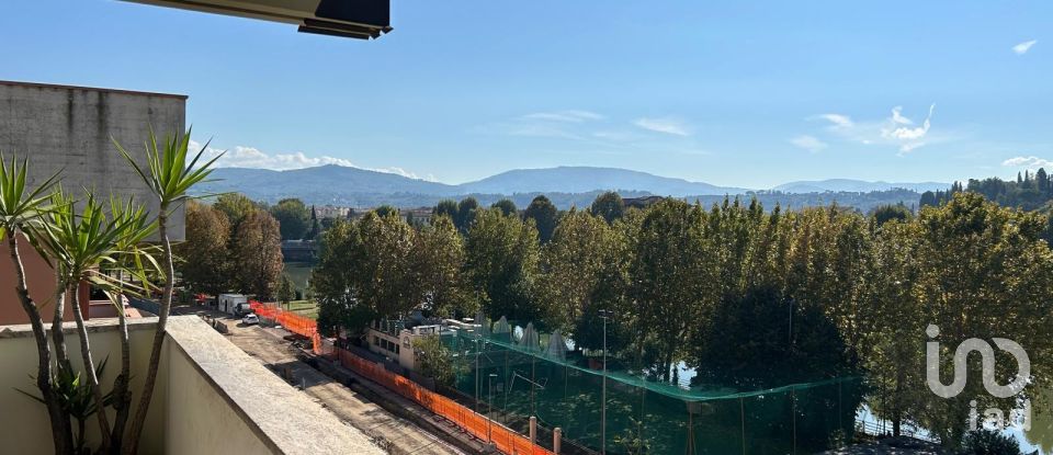 Apartment 0 rooms of 160 m² in Firenze (50125)