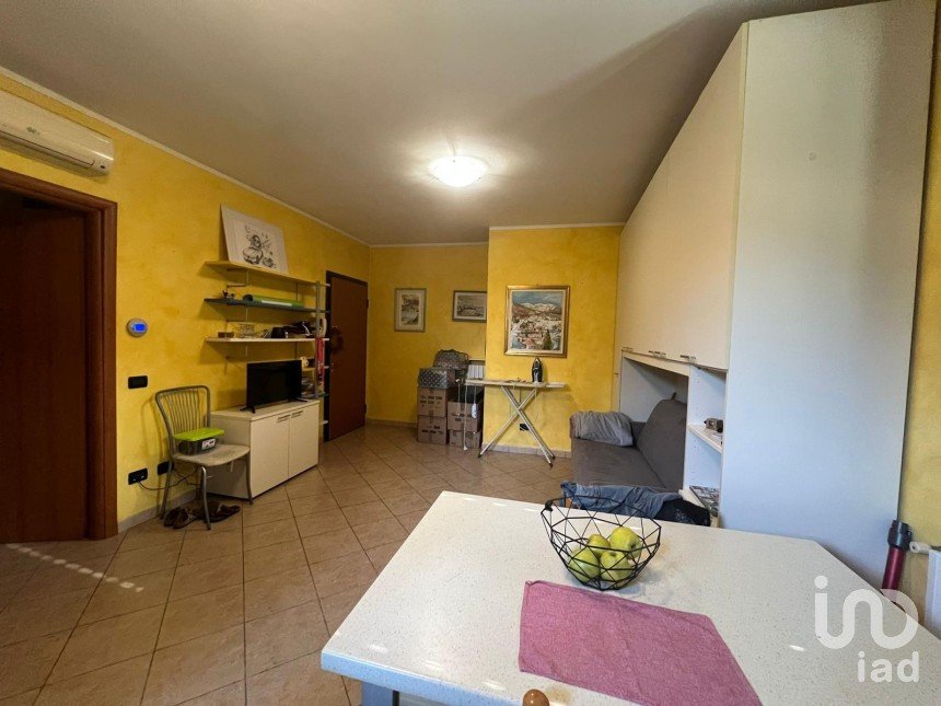 One-room apartment of 46 m² in Poggio Rusco (46025)