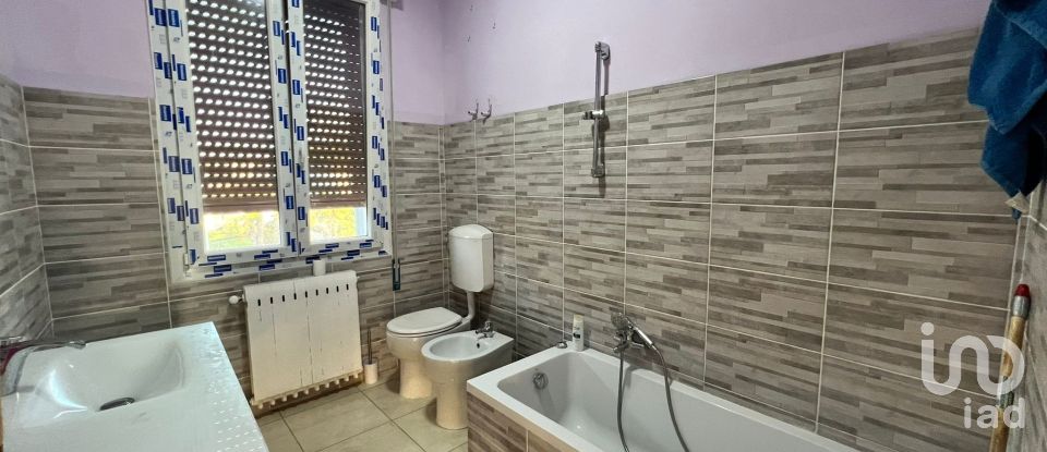 House 3 rooms of 135 m² in Revere (46036)