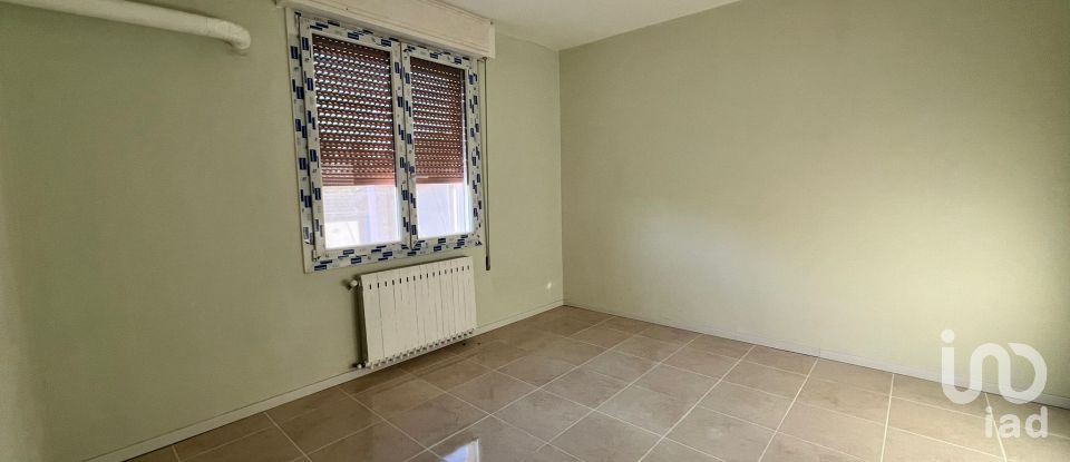 House 3 rooms of 135 m² in Revere (46036)