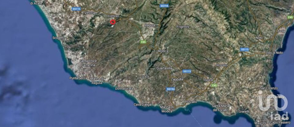 Farm land of 130,000 m² in Comiso (97013)